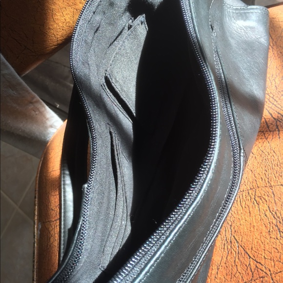 Apostrophe classic long baguette purse, black - Picture 7 of 9